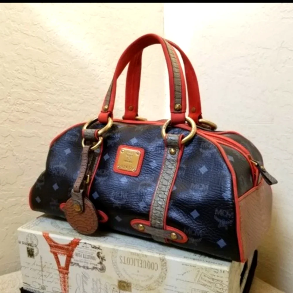 Authentic Unique Vintage Speedy Satchel ***SOLD ON ANOTHER SITE *** - Picture 1 of 6